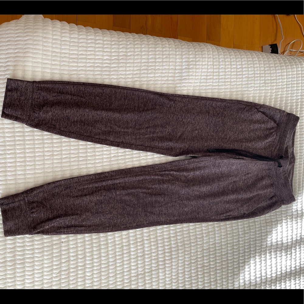 Lululemon ready to rulu jogger size 4